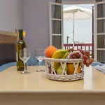 Hotel apartamentowy Pyrgos Agios Prokopios (Naxos)