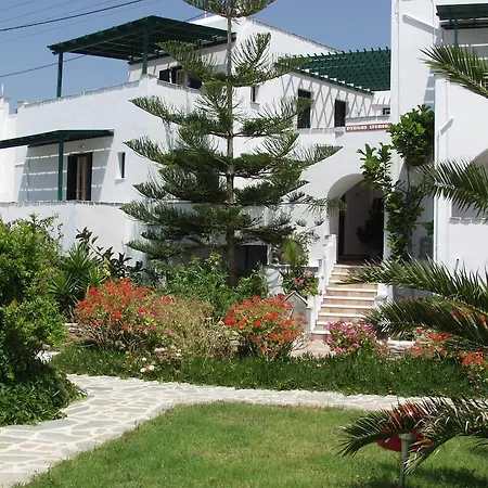 Pyrgos 2*