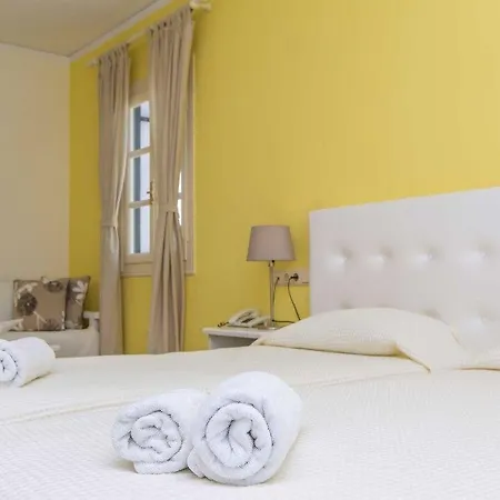 Pyrgos Apartahotel