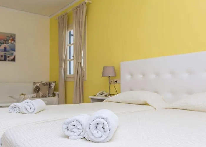 Pyrgos Апарт-отель