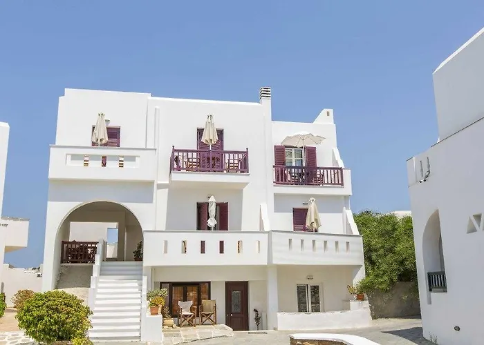 Pyrgos Апарт-отель