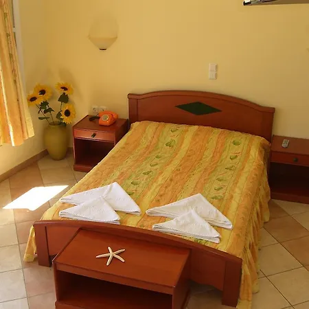 Pyrgos 3* アギオス・プロコピオス