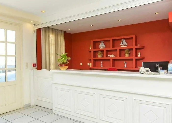 Pyrgos Aparthotel Agios Prokopios (Naxos)